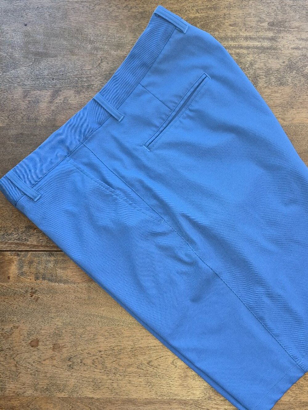 PUMA Performance Golf Shorts Men's 36/9 Blue Flat Front Stretch Pockets Logo